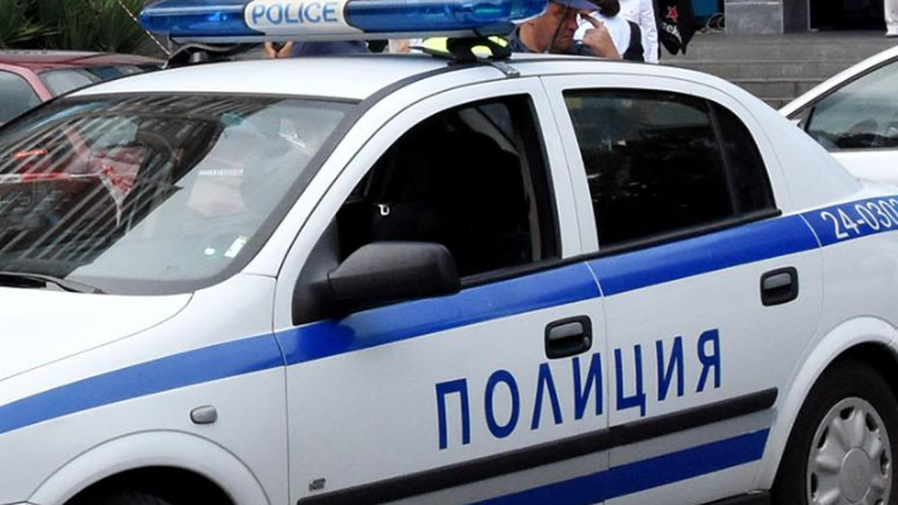 Намушкаха тийнейджър пред дискотека в Студентски град