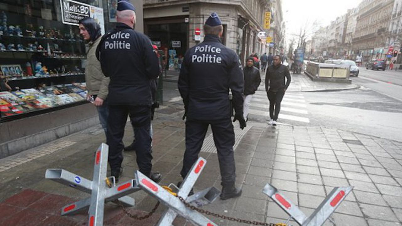 Съд в Белгия удължи ареста на заподозрени за атентатите в Брюксел