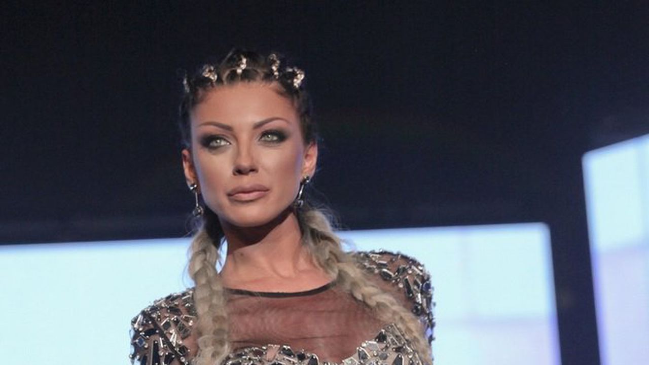 Емануела кръсти сина си без Динев