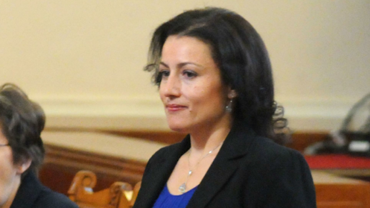 Десислава Танева: Трябва да се работи руското ембарго да падне