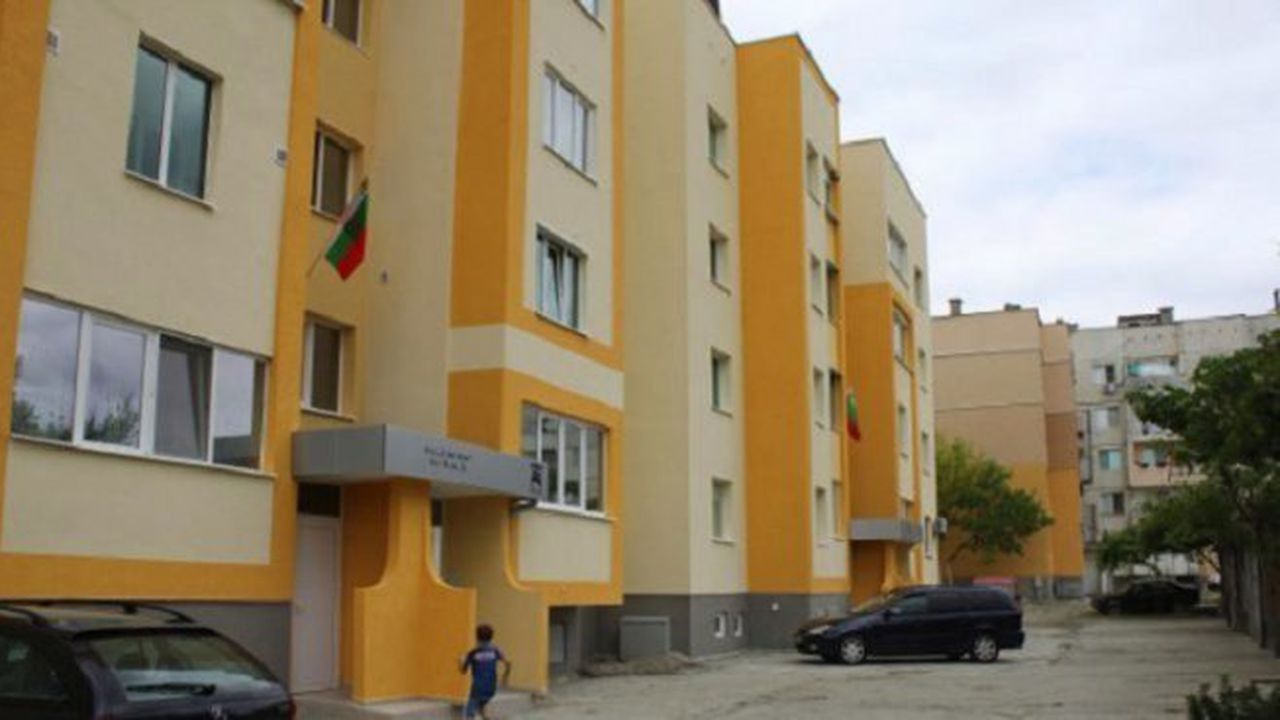 Прогнозират скок на имотите с 12%