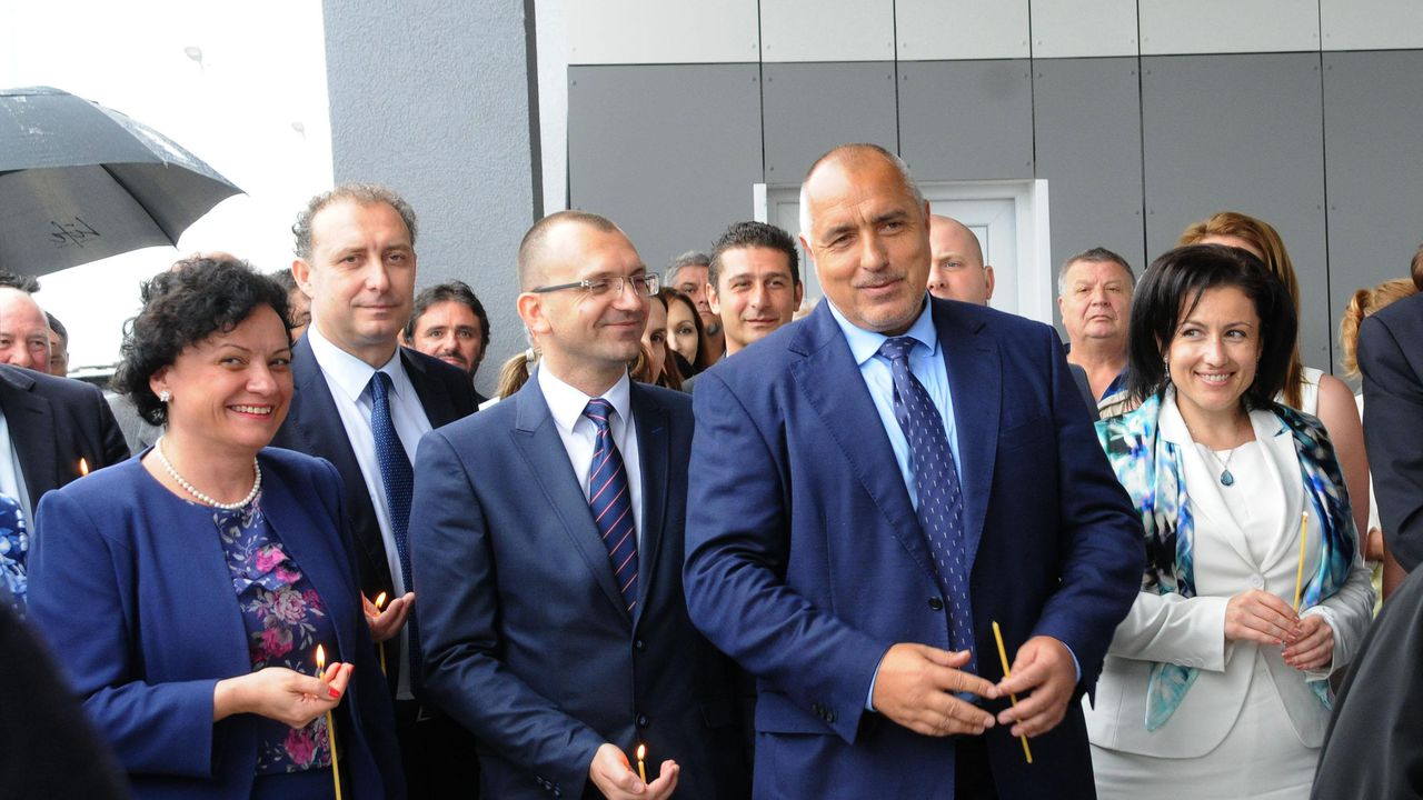 Премиерът откри рибарското пристанище в бургаския квартал „Сарафово” (галерия)