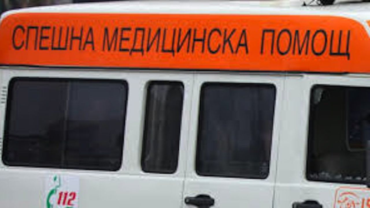 Състоянието на двете деца, пострадали при катастрофа край Мездра, остава сериозно