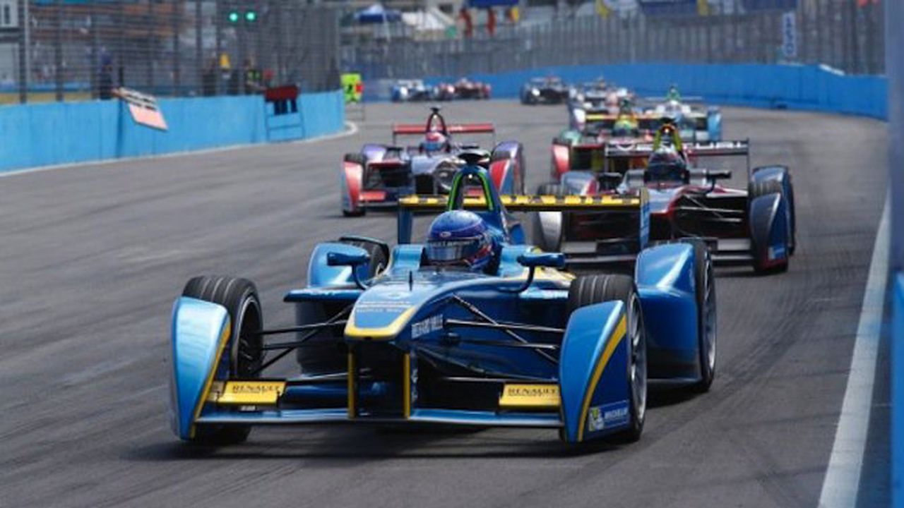 Mercedes влиза във Formula E