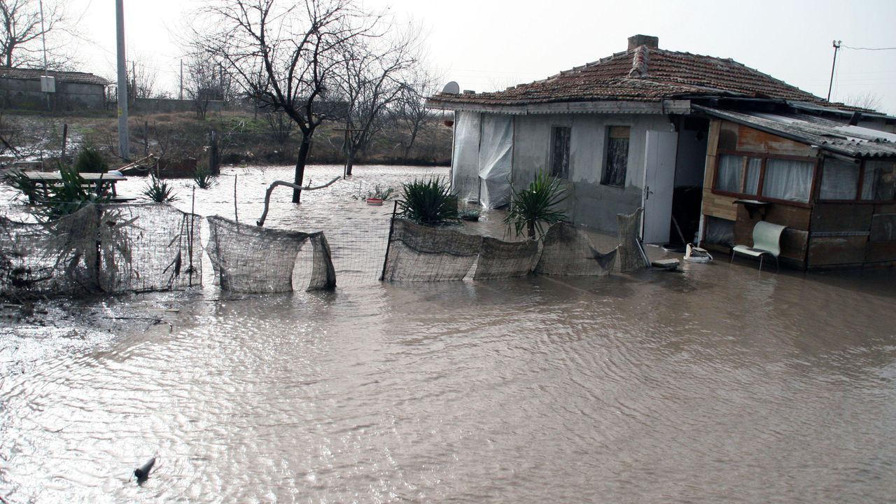 Обявиха бедствено положение в Белозем