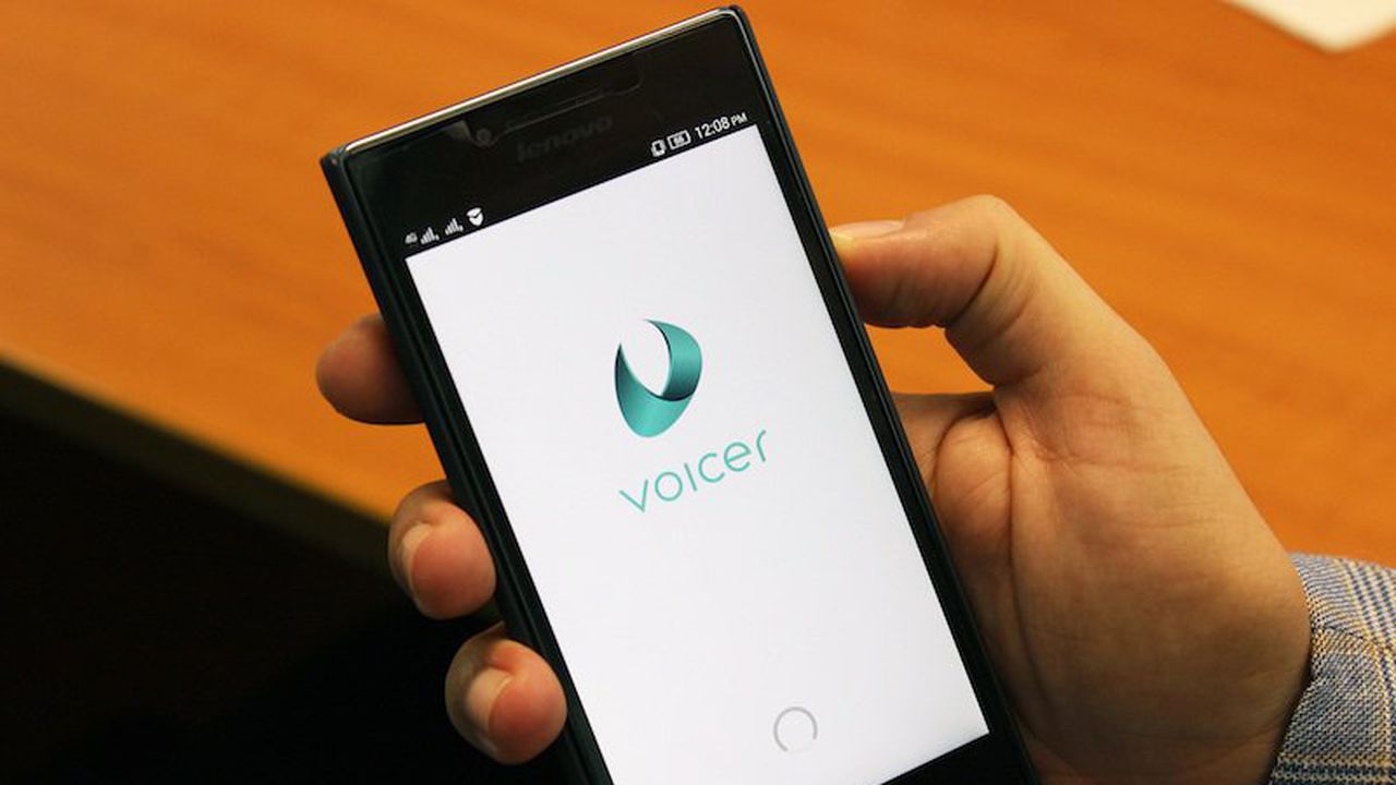 Макс подарява стартов пакет за Voicer на всички свои клиенти