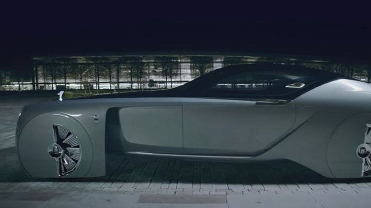 Rolls-Royce представи бъдещето на луксозния автомобилен транспорт