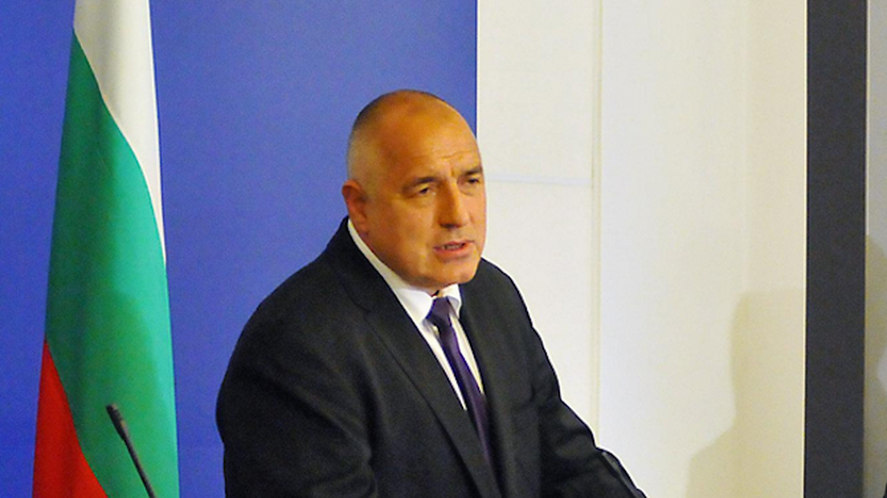 Борисов за по-скъпия билет: "Искате ли старите икаруси"...