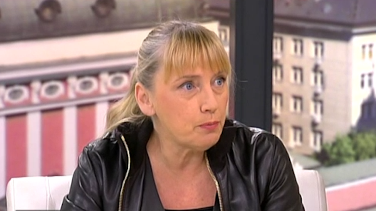 Елена Йончева: Има достатъчно данни, че нефт на ИДИЛ се продава в Турция (видео)