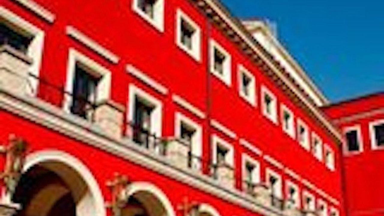 Рашидов ще даде старт на ремонта на театъра в Пловдив