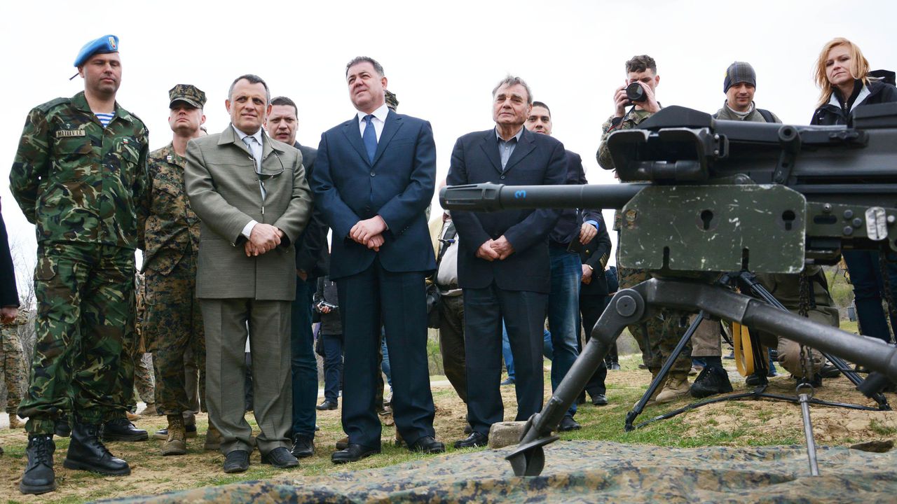 Ненчев нареди проверка на шефа на Военна полиция