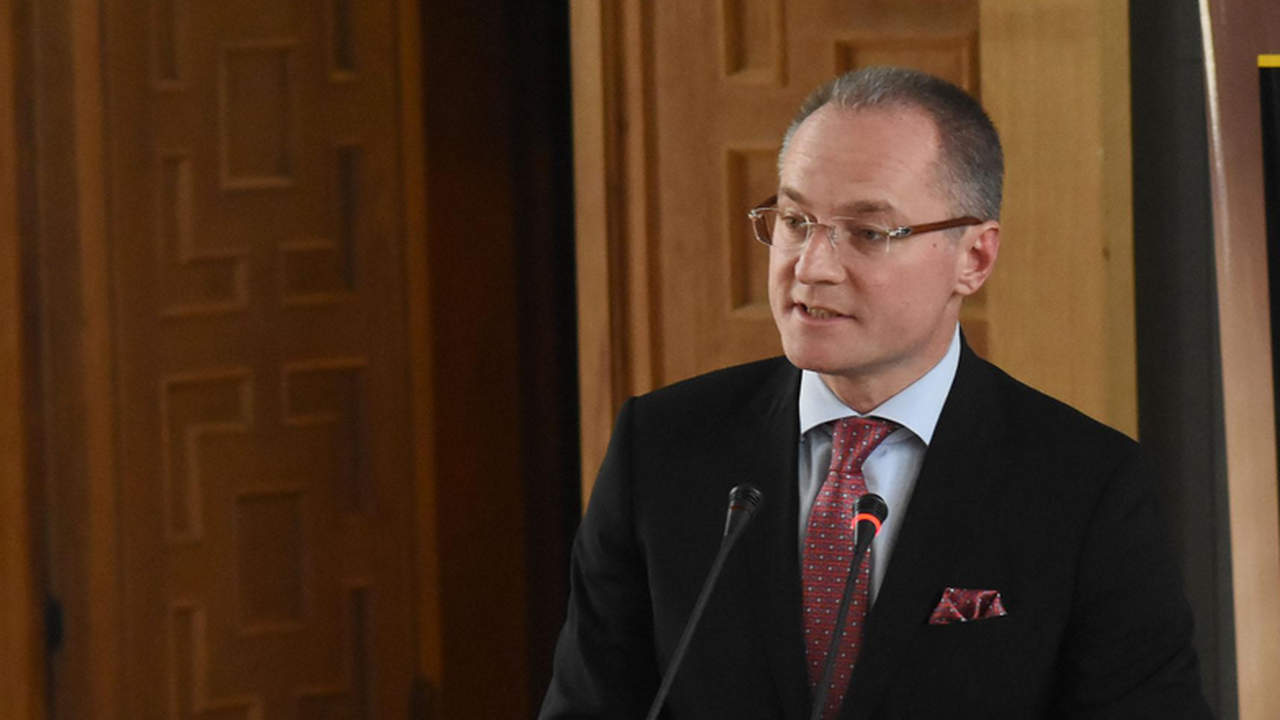 Лозан Панов: Доверието към съдебната система се гради не само от институциите в съдебната система