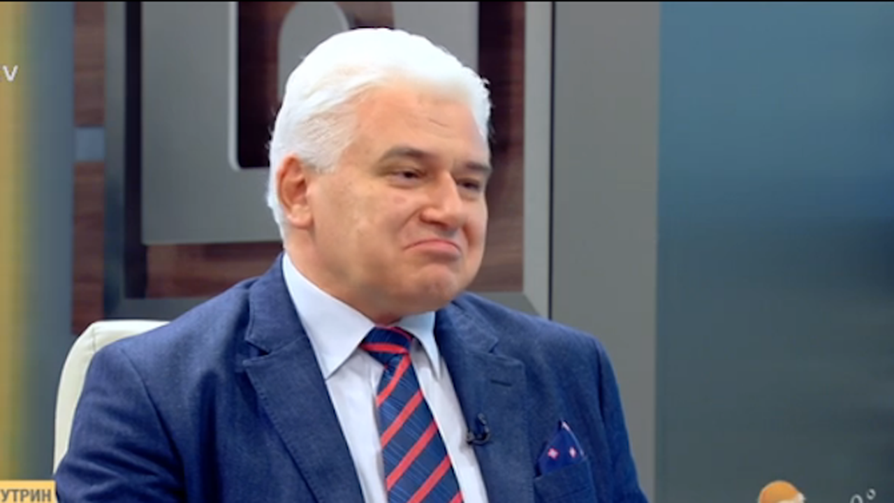 Проф. Пламен Киров: Президентът наруши Конституцията