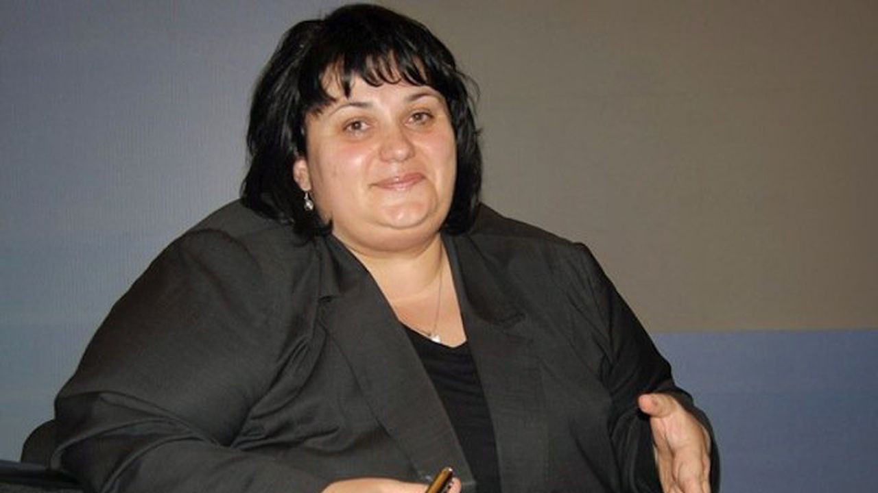 Искра Фидосова хвана черпака