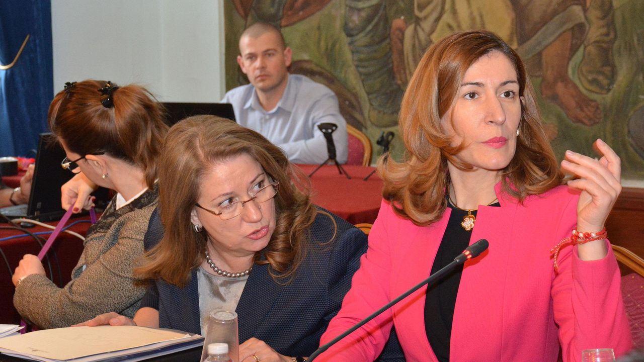 Ангелкова ще посети Шумен и Плиска