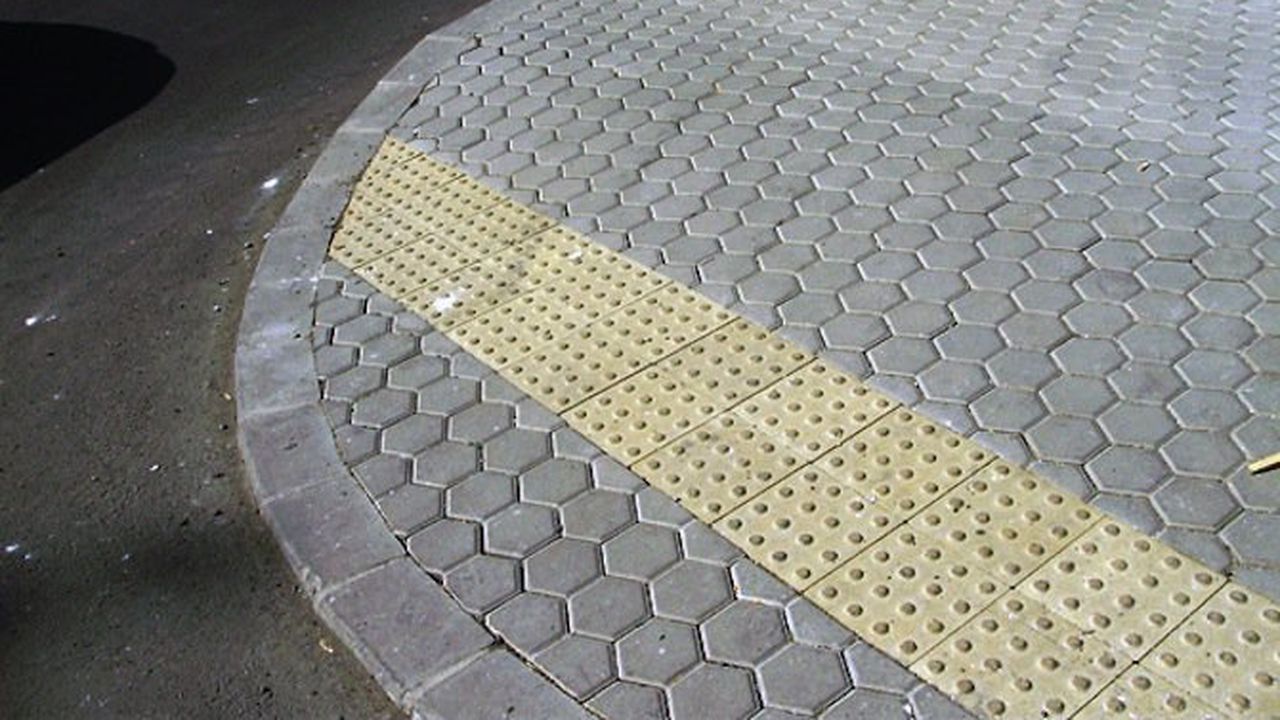 Във Велико Търново ще бъдат подменени 20 000 кв. метра тротоари