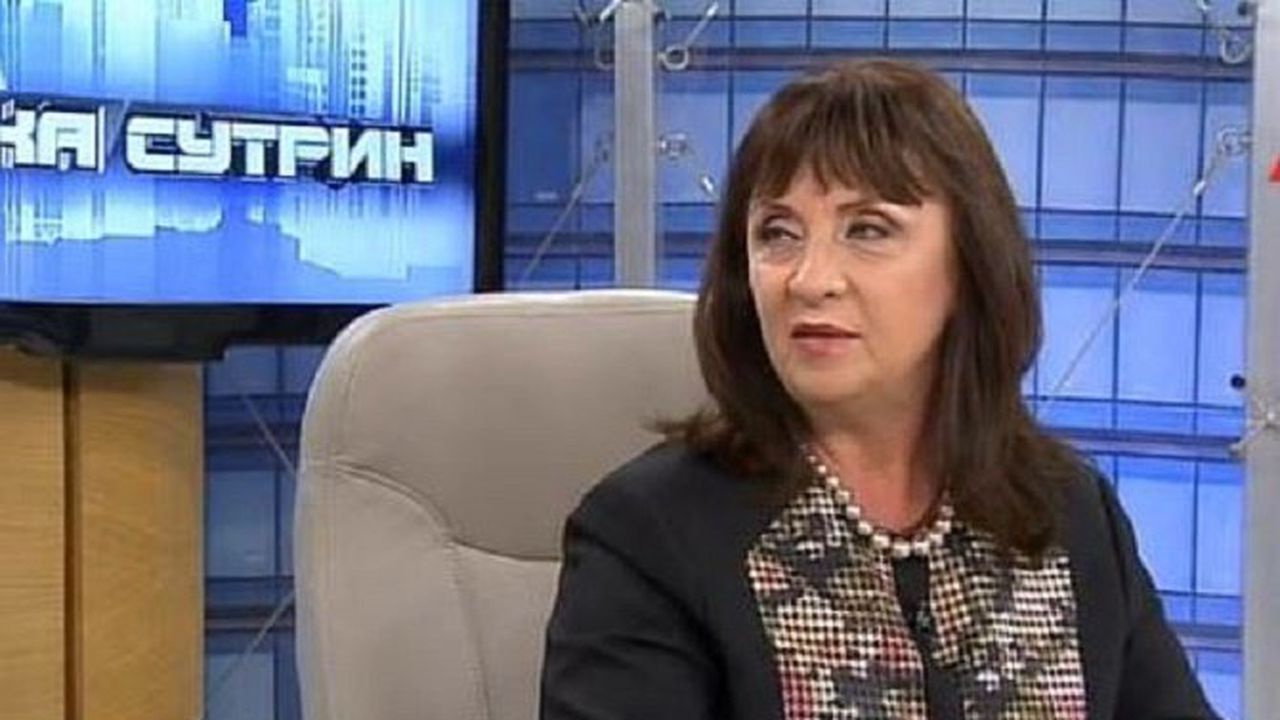 Ваня Кастрева: Има тенденция за намаляване на средния успех на учениците