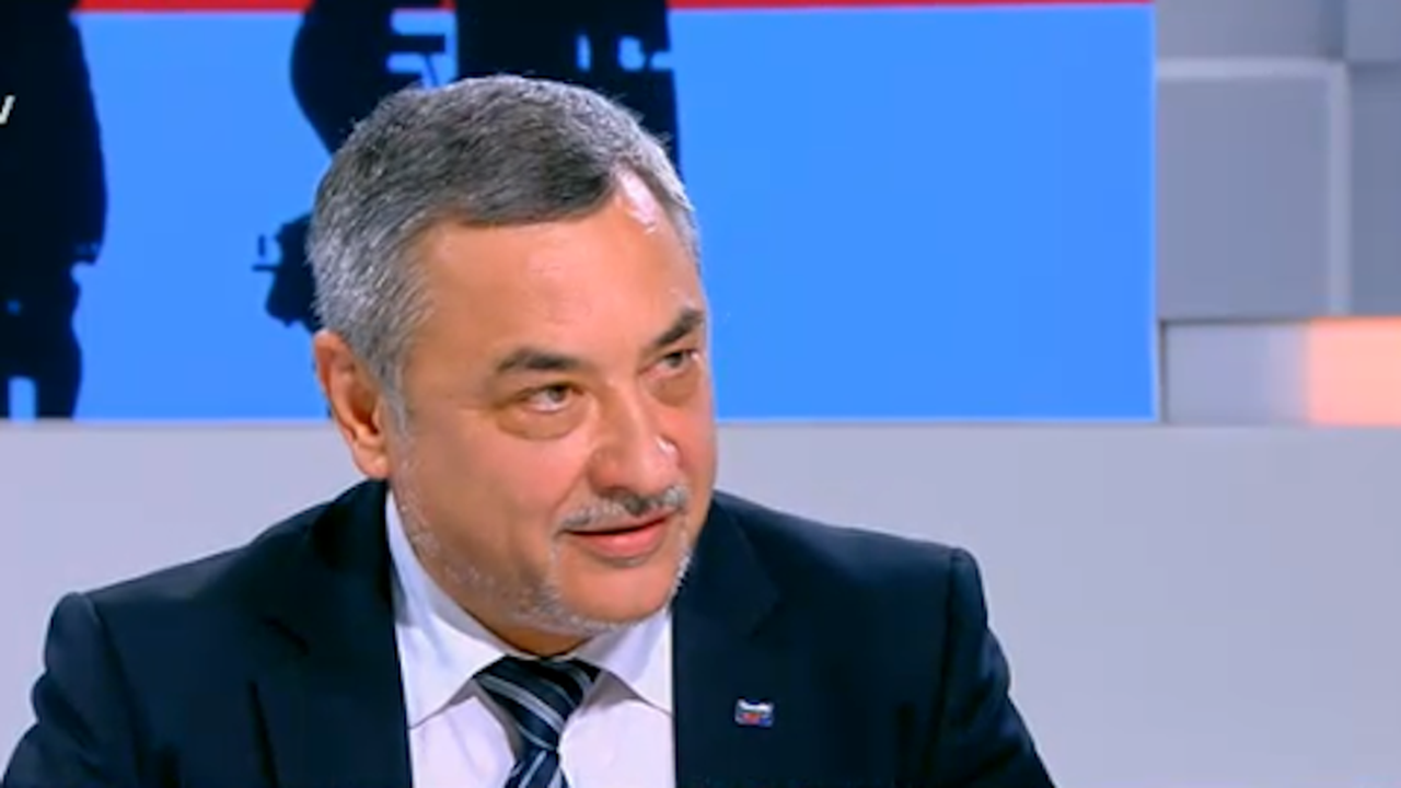 Една от „Мариците“ се следи от американска страна, разкри Симеонов