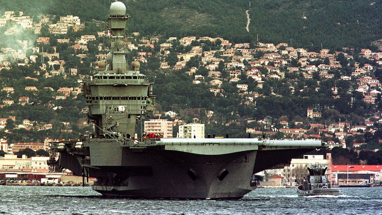 Руските ВМС се засилват с 12 суперкораба (видео)