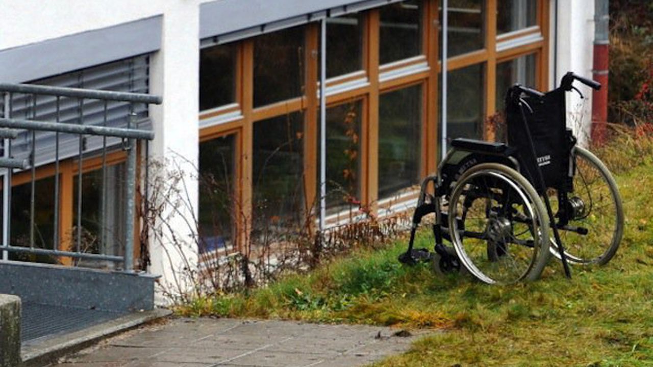 Майки от Бургас излизат на протест срещу новите програми за лични асистенти