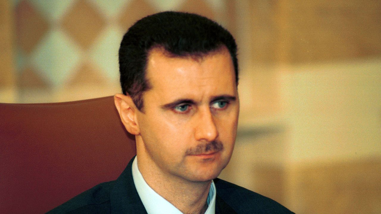 Асад сряза Камерън: Вашите бомбардировки са "подкрепа за тероризма"