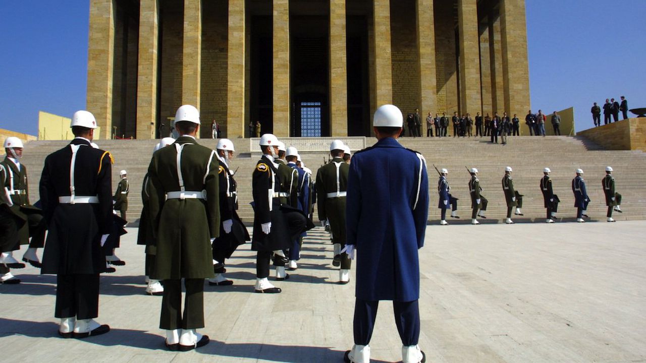 Анкара за руския самолет: Ние се отбранявахме