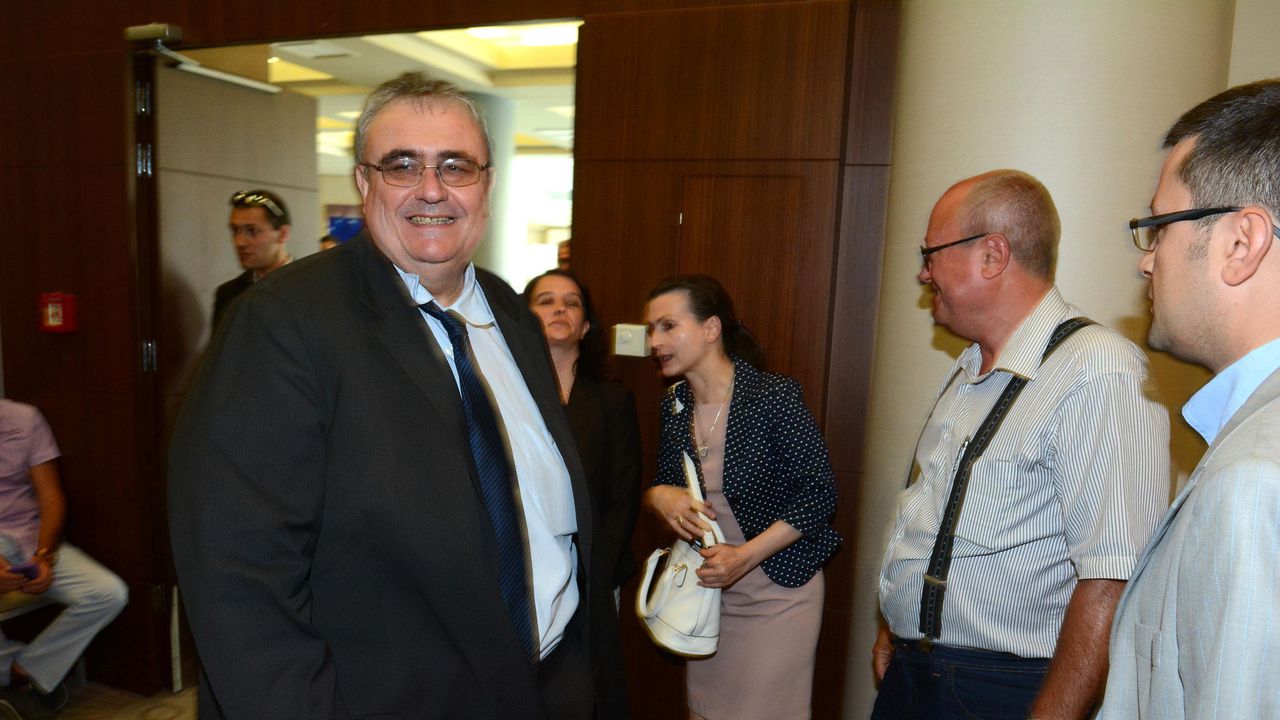 Доц. Минчев: Трудно е да се хиперболизира изборният резултат на РБ
