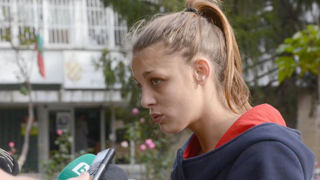 Прокуратурата се захвана с "опипваната" от полицайка Борислава