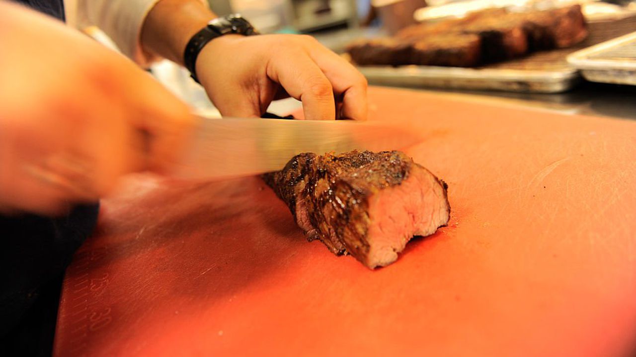 Британците "робуват" по 1638 часа годишно в кухнята