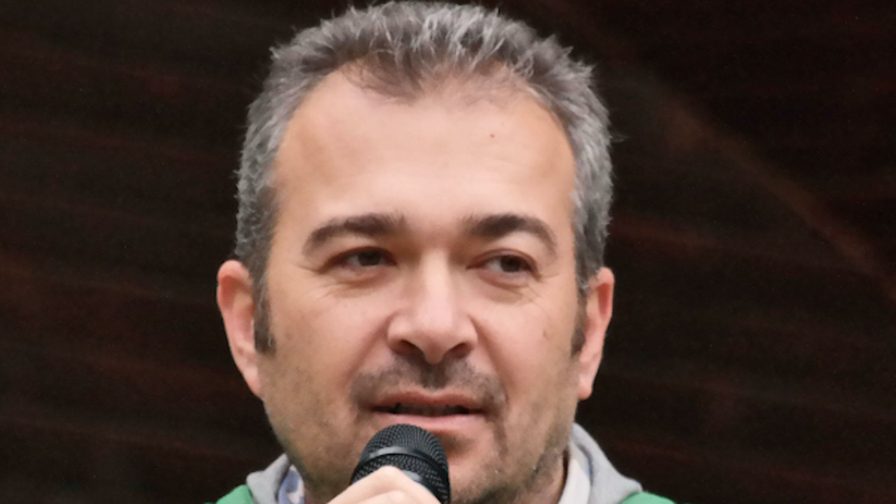 Първият български политик, признал различна сексуалност: Родни политици са били изнудвани заради тов