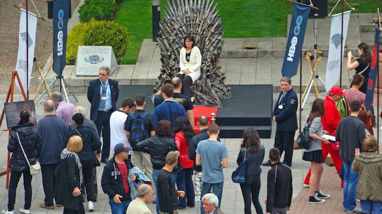 Железният трон от Game of Thrones идва в Пловдив