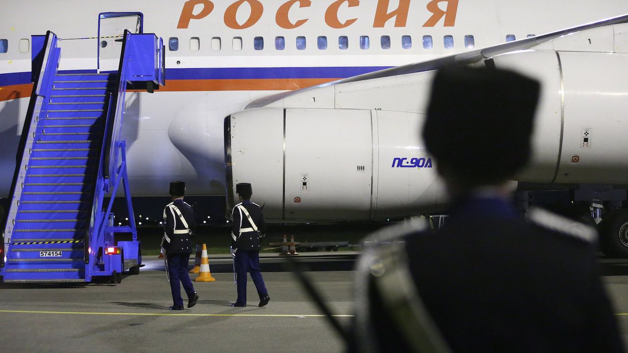 Москва изпраща самолети да приберат руските туристи от Египет