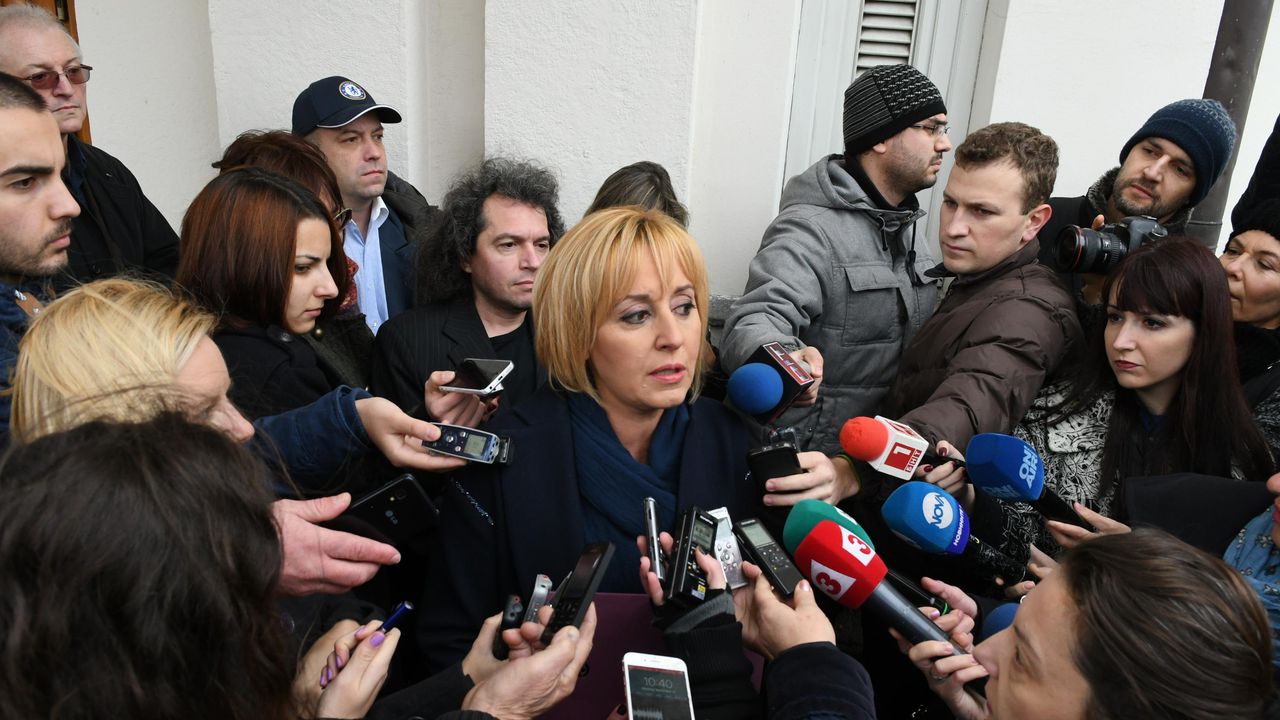 Мая Манолова внесе законопроект за 100% мажоритарни избори в два тура (снимки+видео)
