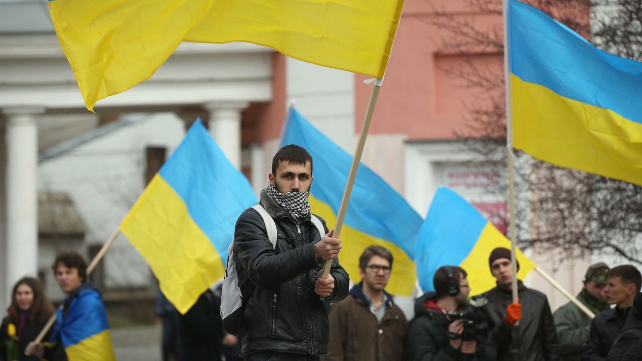 Коалицията в Киев ремонтира споразумението и кабинета