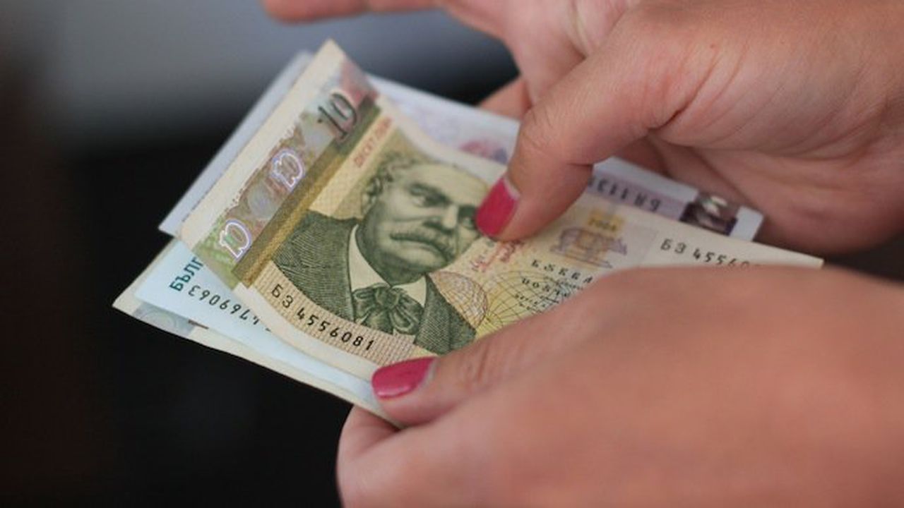 Бизнесът иска данък "уикенд" само за активи над 50 000 лева