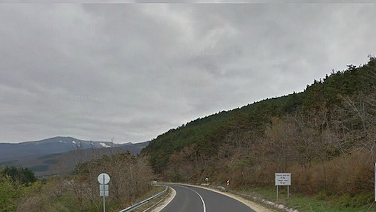 Катастрофа затруднява движението през Прохода на Републиката