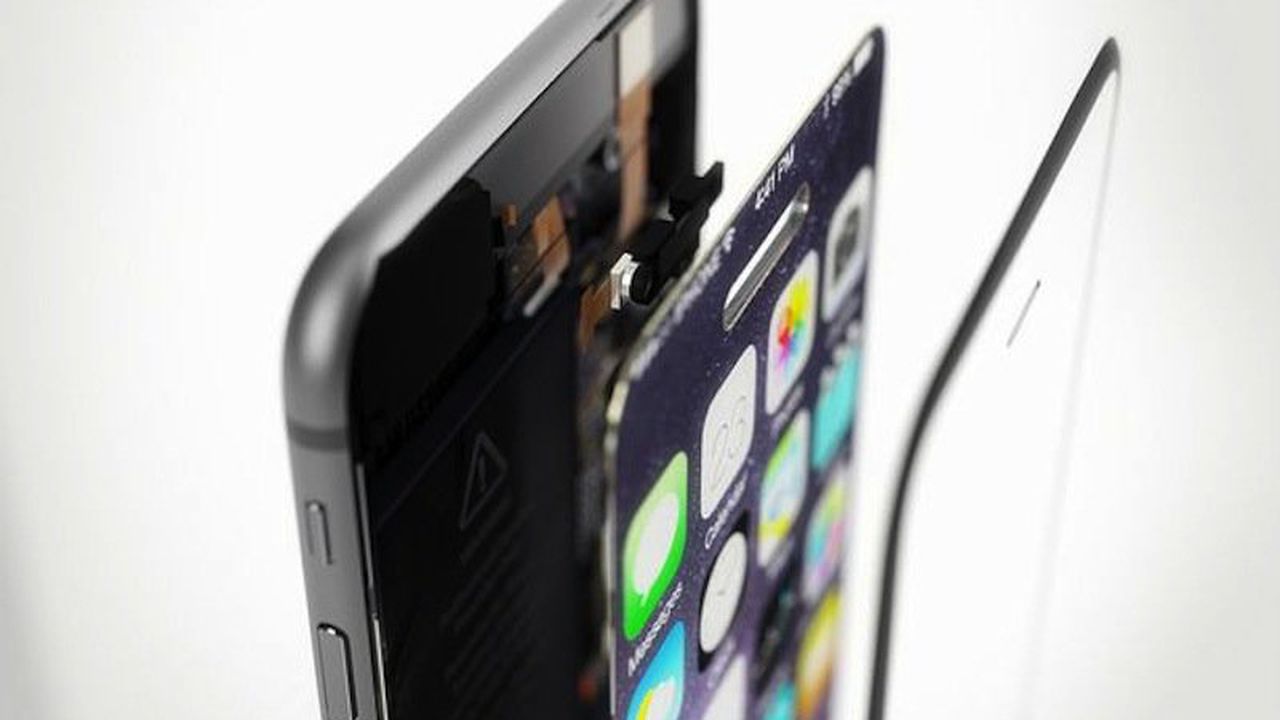 Следващата серия на iPhone може да е изцяло стъклена