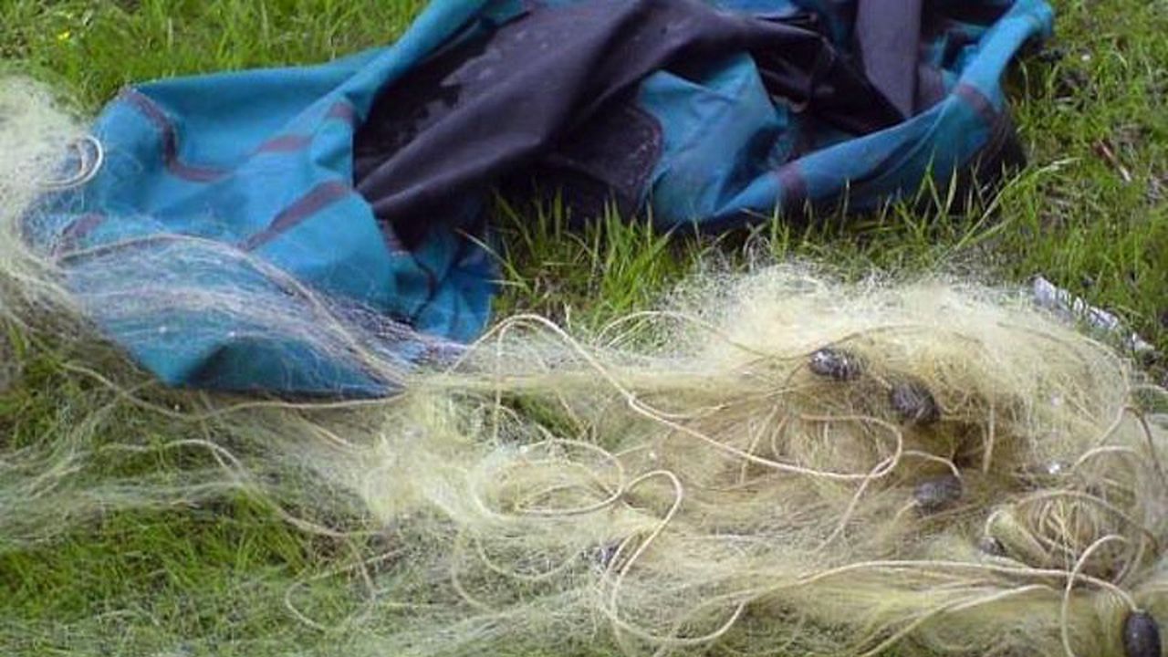 400 метра бракониерски мрежи извадиха от яз. "Тича"