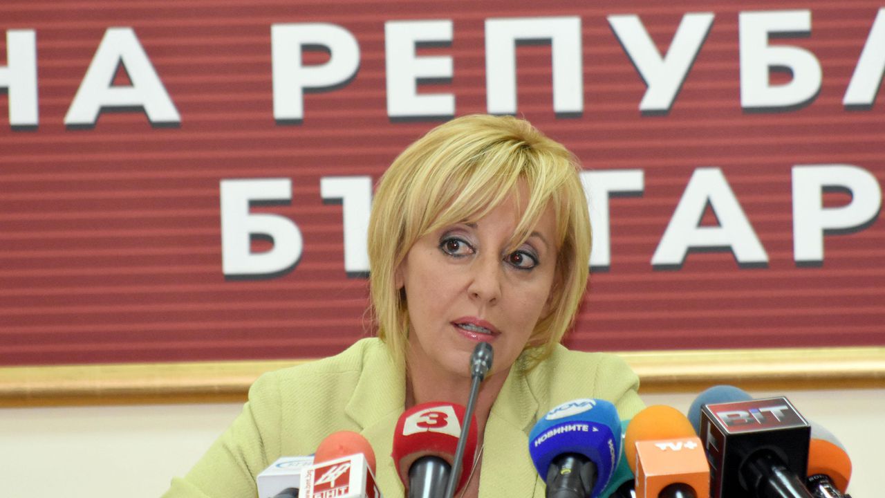 Манолова иска реформа в детското правосъдие