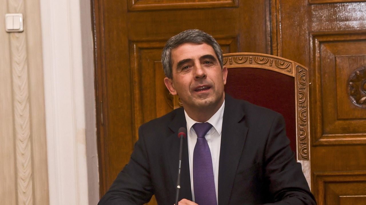 Плевнелиев ще проведе консултации с ДПС и РБ