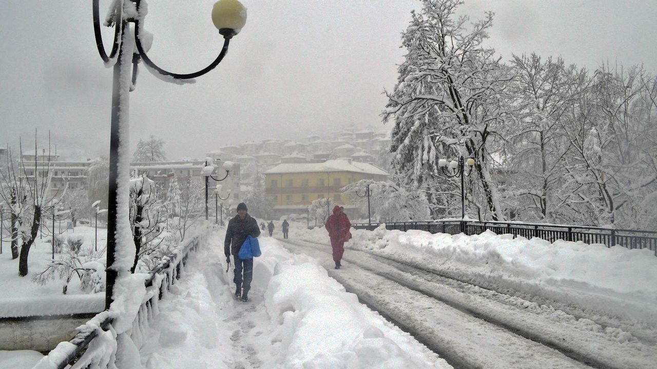 Отворени са пътищата от Разград за Търговище и Попово