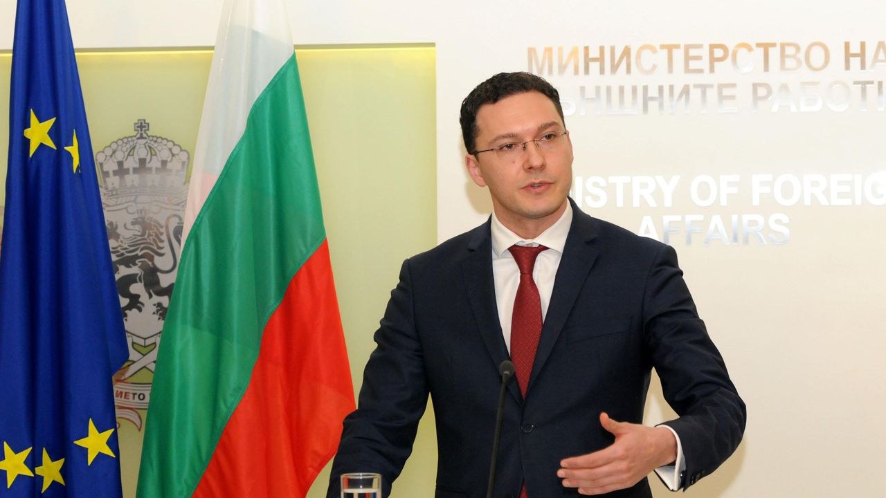 Митов: Положението на границата остава непроменено (видео)