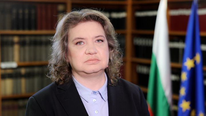 Киселова за влизането в еврозоната: Посоката, която сме поели категорично преди 20 години, е ясна