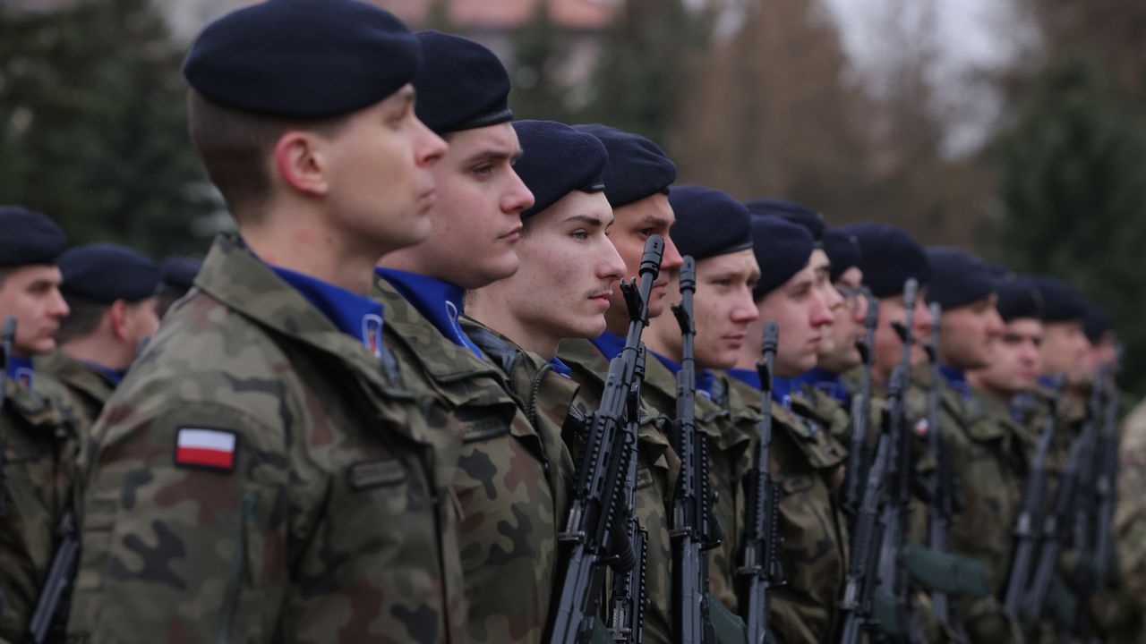 Полша ще получи гаранция за заем от 4 млрд. долара от САЩ за модернизация на армията
