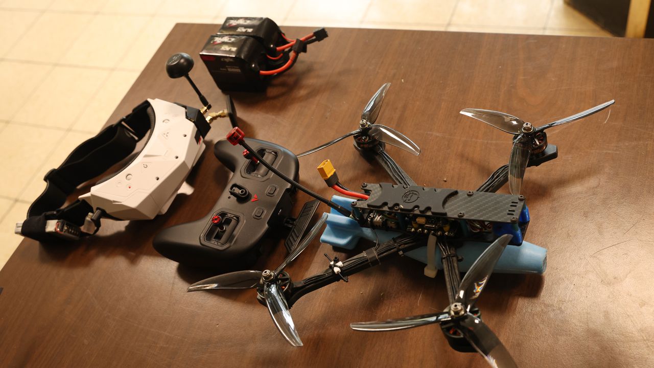 Руската ПВО унищожи девет дрона, летящи към Москва