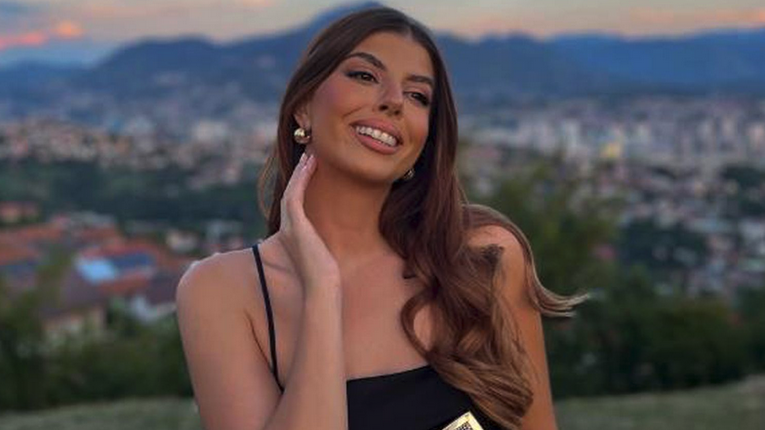 Трагедия: 26-годишна инфлуенсърка почина два дни след сватбата си