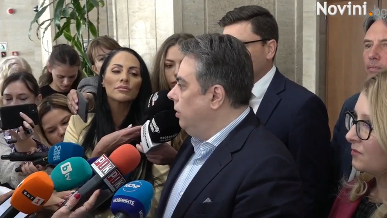 Асен Василев: Пари има за всички дейности, ако се махнат касичките на Пеевски