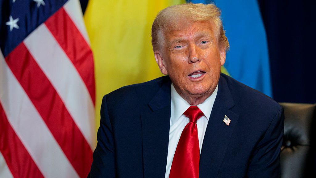 Тръмп сваля митата, за да овладее инфлацията