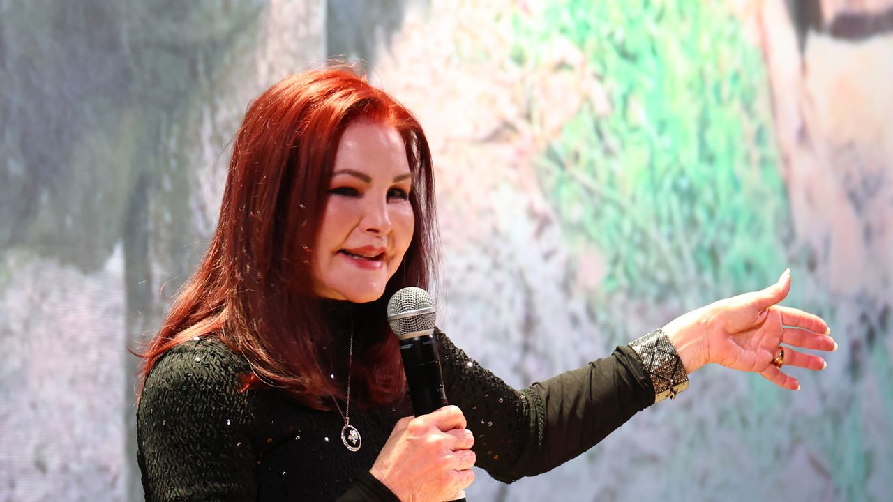 Присила Пресли: Елвис ме окуражаваше да направя аборт