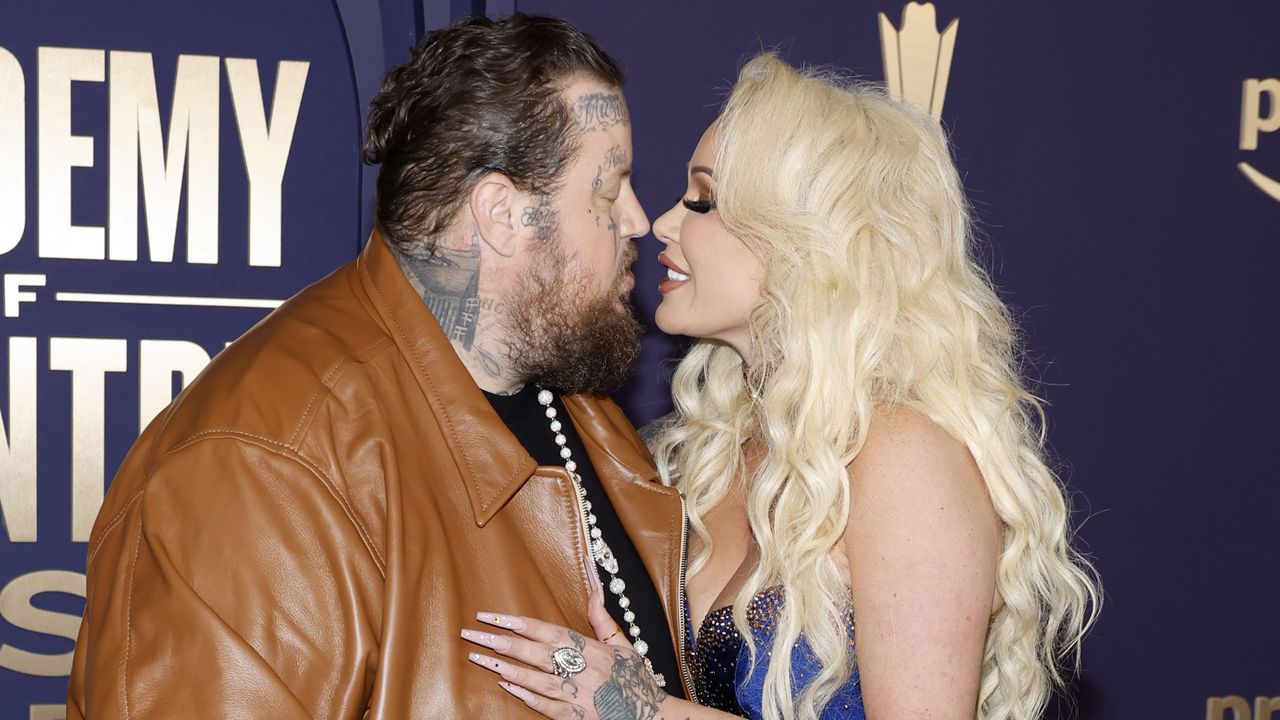 Израстването не е слабост, а благодат, добави тя. 45-годишната дама,